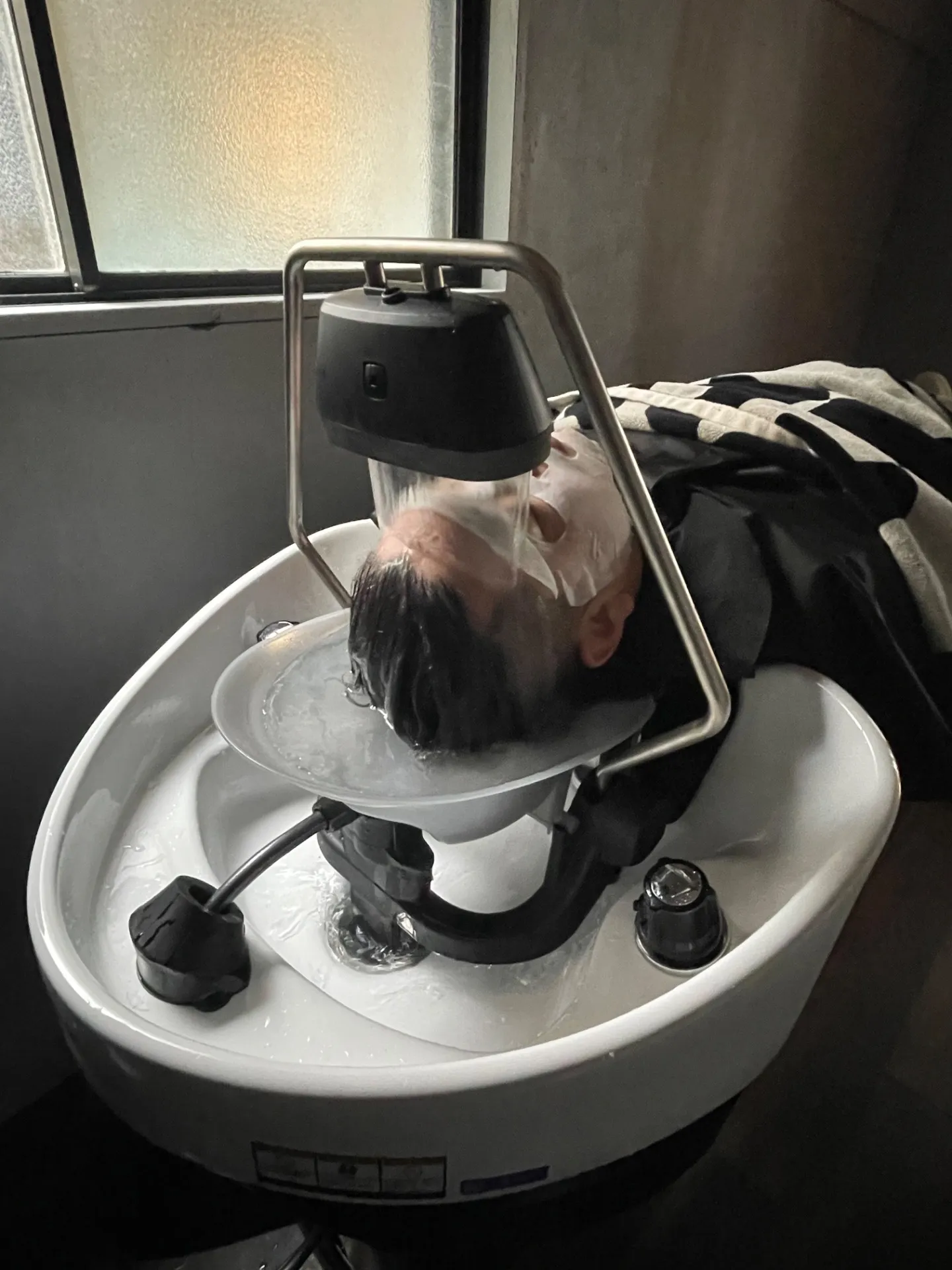 寒い冬は、頭浸浴ヘッドスパおすすめです！！